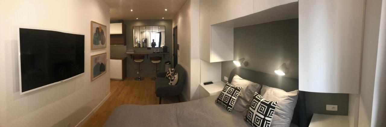 Appartement Design Proche Champs-elysees Parijs